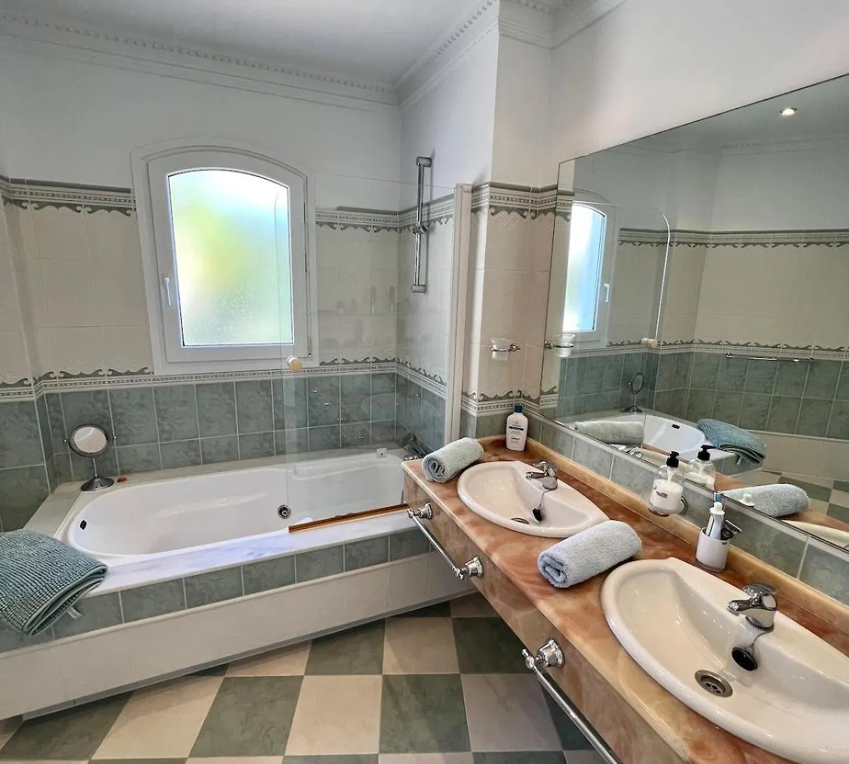 Andalusian Style Villa In Mijas 0*,  Spanien